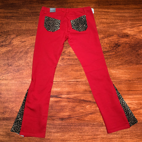 Red Cheetah Flares