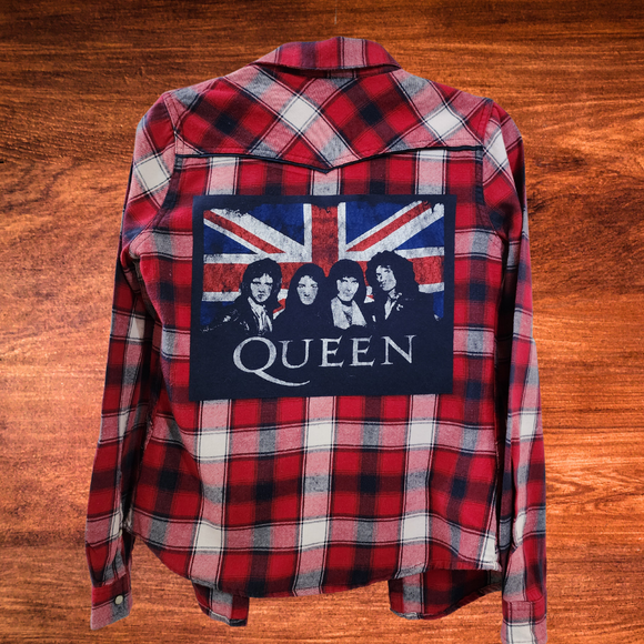 Queen Patch Flannel